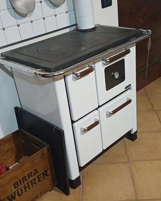 Stufa-cucina e forno