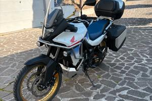 HONDA XL 750 TRANSALP Travel Edition