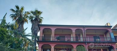 Casa semindipendente Santa Venerina