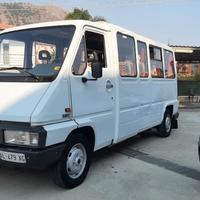 RENAULT MASTER 2.5 95CV 17P