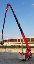 Gru compatta cingolata BG LIFT M400 con 45% di cre