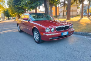 Jaguar XJ 6 cilindri