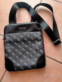 Borsello ragazzo guess