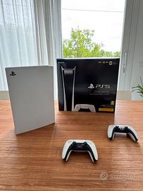 PS5 Digital + 2 DualSense Originali |Pari al Nuovo