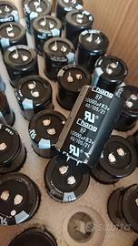 Stock 32 Condensatori 10000uF + millefori
