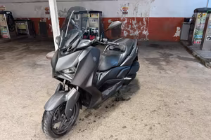 Yamaha Xmax 300 