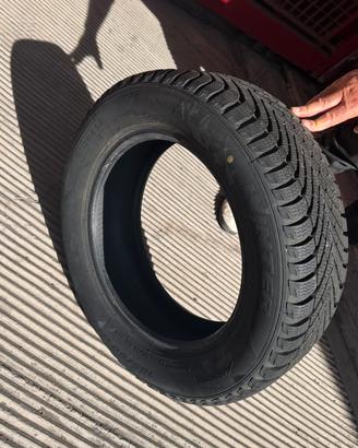 4 Gomme Pirelli nuove invernali anno 2018