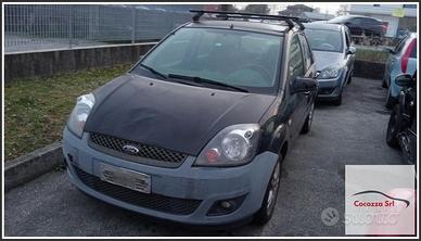 FORD Fiesta V per ricambi