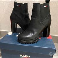 Stivaletti Tommy Hilfiger n.38