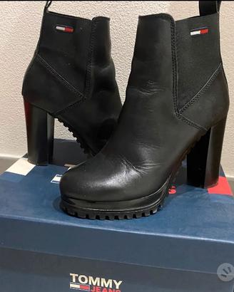 Stivaletti Tommy Hilfiger n.38