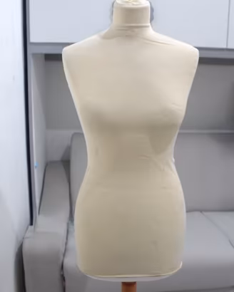 Manichino sartoriale vintage da donna