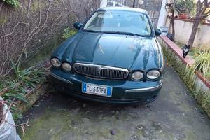 Jaguar X-Type 2.0 Diesel anno 2004 – 130 CV