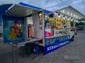 Paninoteca ambulante con patente B