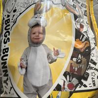Costume bugs bunny