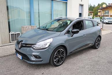 Renault Clio Sporter dCi 8V 90 CV Moschino Intens 