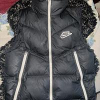 Gilet Nike pari al nuovo.