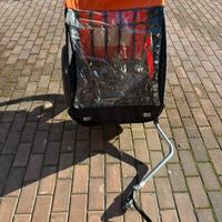 Carrello porta bambini e oggetti