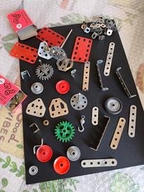 Meccano Costruzioni  pezzi vari 