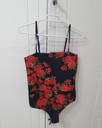 Body nero con spalline