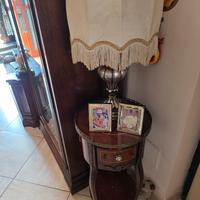 Colonnina in legno da ingresso