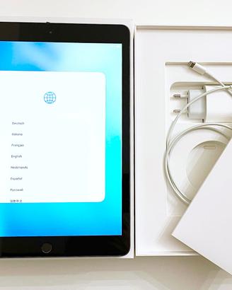 Apple iPad 8th generazione 128 GB 2020 +accessori
