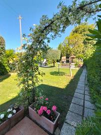 Casa per vacanze con giardino privato
