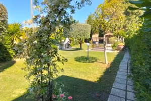 Casa per vacanze con giardino privato
