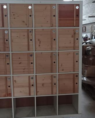 scaffale Ikea con 25 cubi 20 sportelli + serrature