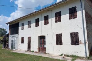 Rustico da restrutturare a s. ambrogio