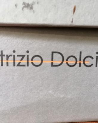 scarpe vernice nere nuove. Patrizio Dolci
