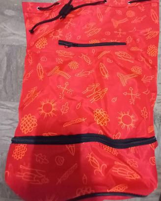 Sacca impermeabile con portascarpe