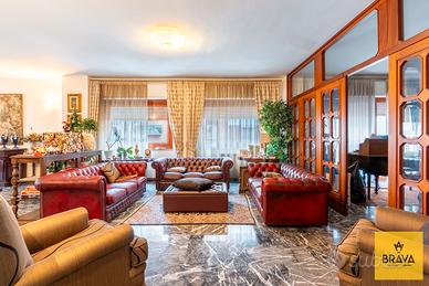 7 vani luminoso in Via Giovanni Alfredo Cesareo