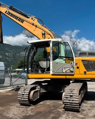 Liebherr R 922 NLC Litronic