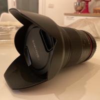 Samyang 35 mm f 1.4 manuale attacco ef canon