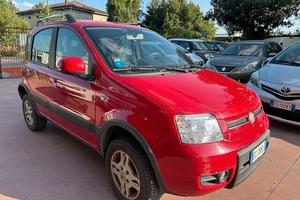 Fiat Panda 1.3 MJT 16V DPF 4x4 Climbing