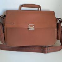 Borsa Piquadro completa di accessori