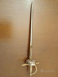 Apribusta vintage stile Toledo da scrivania