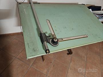 Tavolo da Tecnigrafo antico