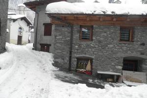 LA THUILE tipica casa di montagna - 75 mq