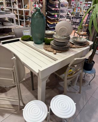 Tavolo esterno giardino allungabile seggiole