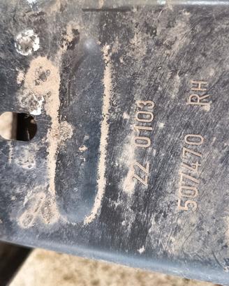 traversa rinforzo paraurti Ford Kuga 2021