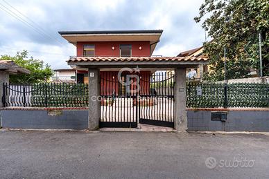 Stabile / Palazzo - San Giovanni la Punta