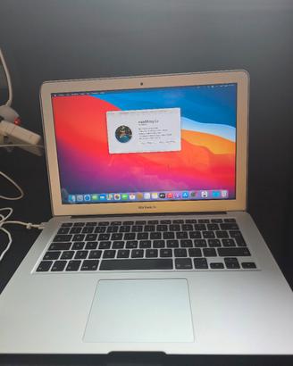 Apple MacBook Air 2017 SSD 128 RAM i5