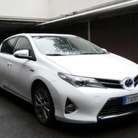 Toyota Auris II hybrid 1.8