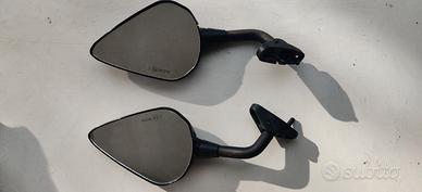 Coppia di specchietti moto Barracuda universali