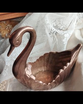 Elegante cigno decorativo in ottone 