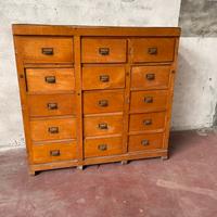 mobile con 15 cassetti