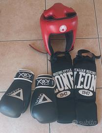 Kit(casco,guantoni,paratibie)kick boxing/muay thai
