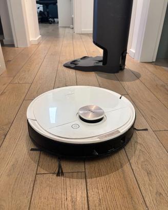 Ecovacs DEEBOT OZMO T8 + stazione Auto-Empty – Ott