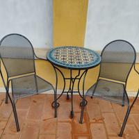 Tavolino con 2 sedie